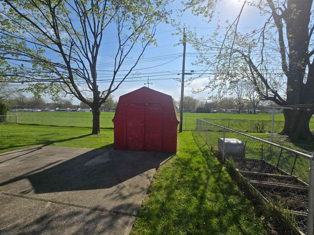 36514 Woodingham Drive, Clinton Twp, MI 48035