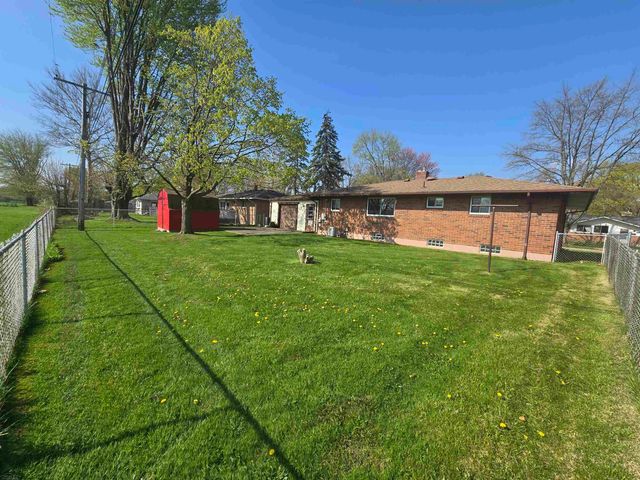36514 Woodingham Drive, Clinton Twp, MI 48035