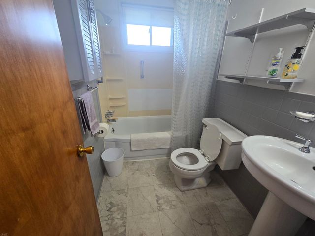 36514 Woodingham Drive, Clinton Twp, MI 48035