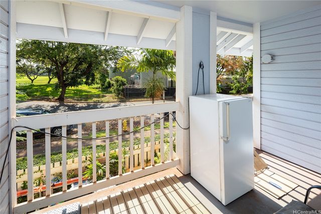 94-201 Lumiaina Place 201, Waipahu, HI 96797