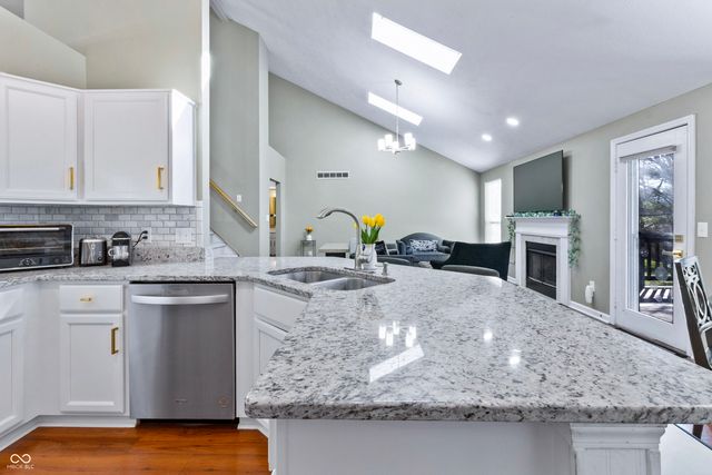 9943 Deering Street, Fishers, IN 46037