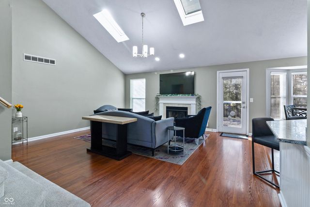 9943 Deering Street, Fishers, IN 46037