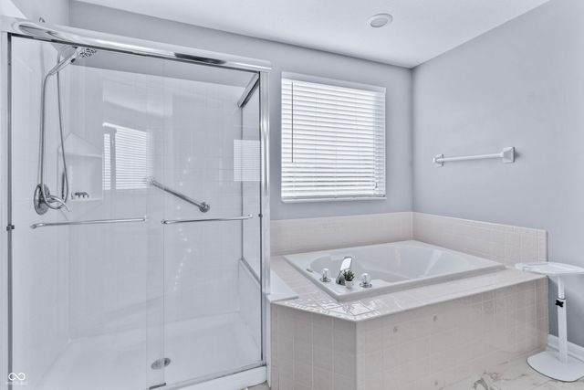 9943 Deering Street, Fishers, IN 46037