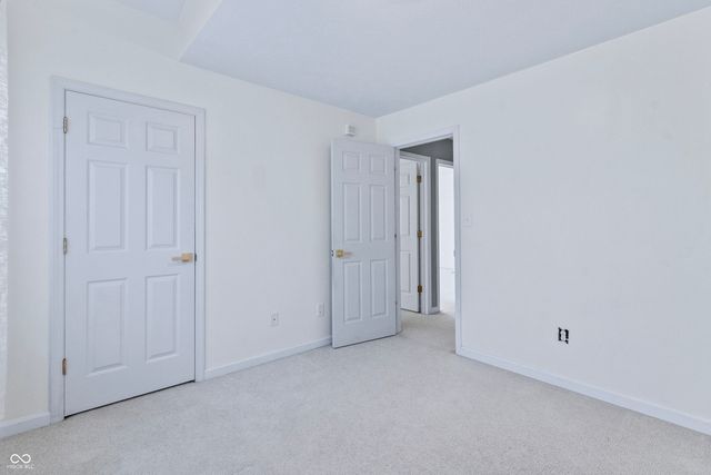 9943 Deering Street, Fishers, IN 46037