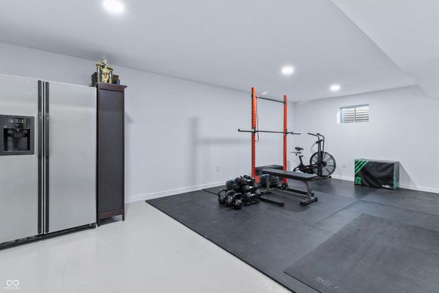 9943 Deering Street, Fishers, IN 46037