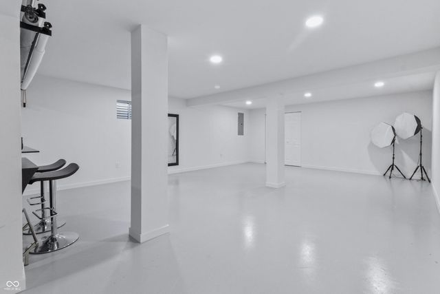 9943 Deering Street, Fishers, IN 46037