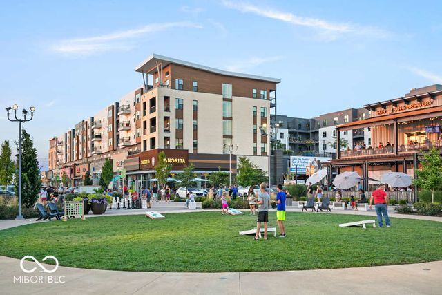 9943 Deering Street, Fishers, IN 46037