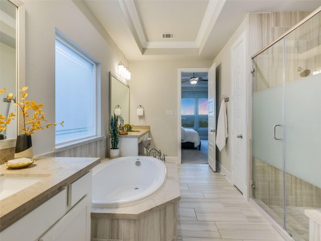 2610 Sunset Vista CIR 16, Spicewood, TX 78669