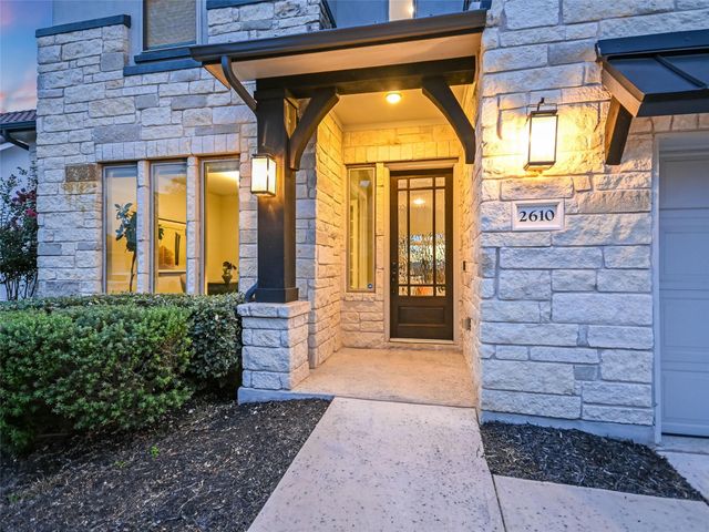 2610 Sunset Vista CIR 16, Spicewood, TX 78669