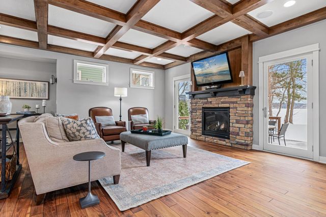 800 County Road I W, Shoreview, MN 55126