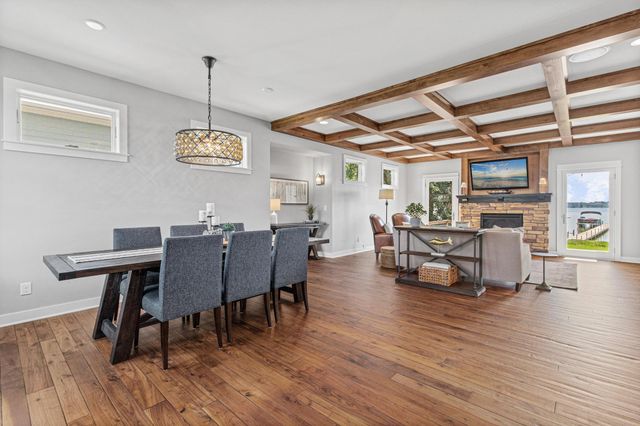 800 County Road I W, Shoreview, MN 55126