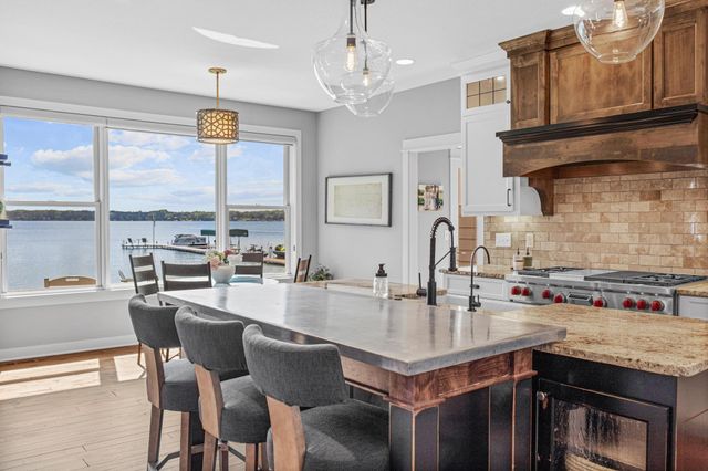 800 County Road I W, Shoreview, MN 55126