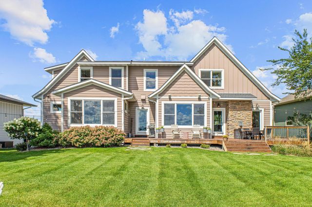 800 County Road I W, Shoreview, MN 55126