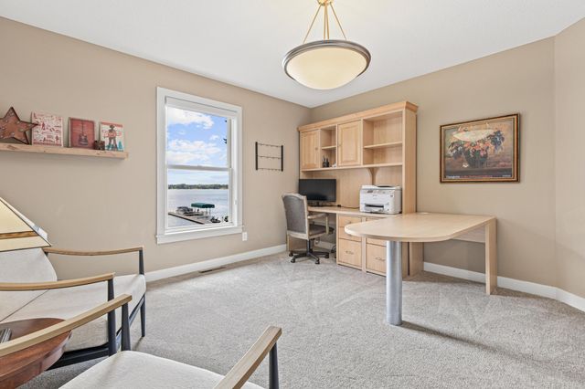 800 County Road I W, Shoreview, MN 55126