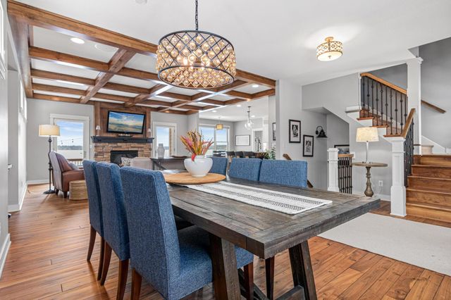 800 County Road I W, Shoreview, MN 55126