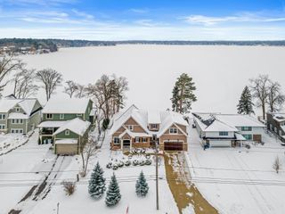 800 County Road I W, Shoreview, MN 55126