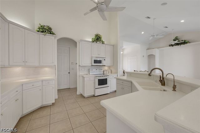 1632 Savona PKWY, Cape Coral, FL 33904