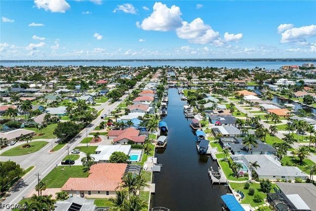1632 Savona PKWY, Cape Coral, FL 33904