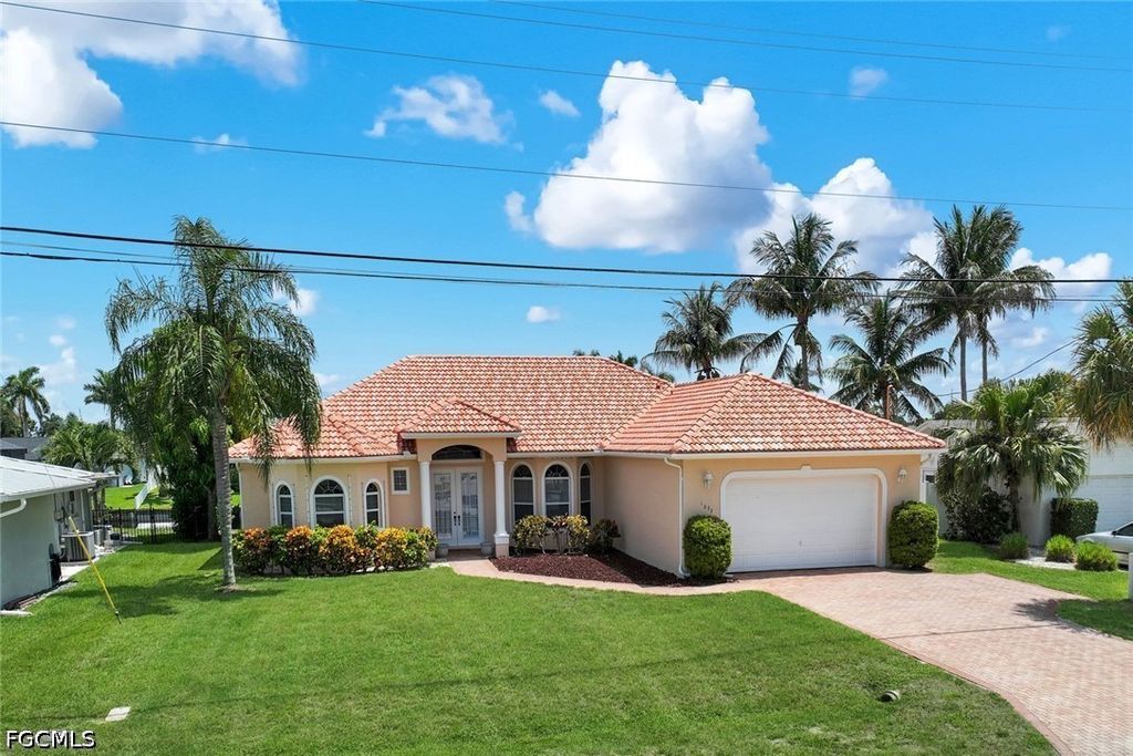 1632 Savona PKWY, Cape Coral, FL 33904