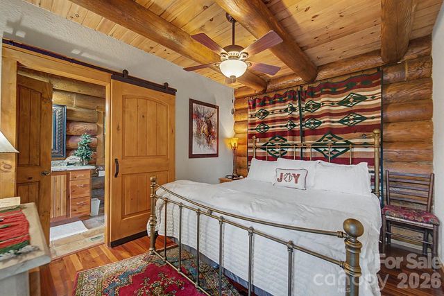 92 Falcons Peak Lane, Whittier, NC 28789
