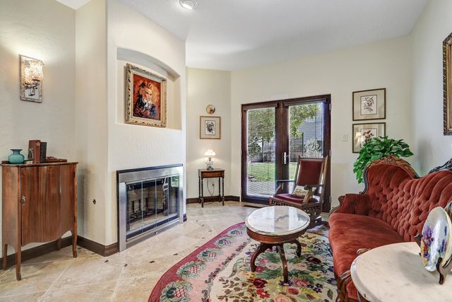 11240 Country Club NE, Albuquerque, NM 87111