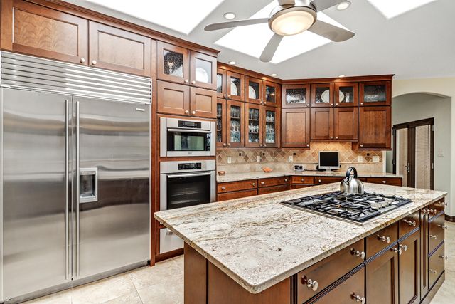 11240 Country Club NE, Albuquerque, NM 87111