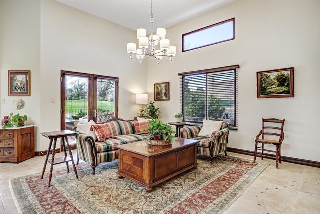 11240 Country Club NE, Albuquerque, NM 87111