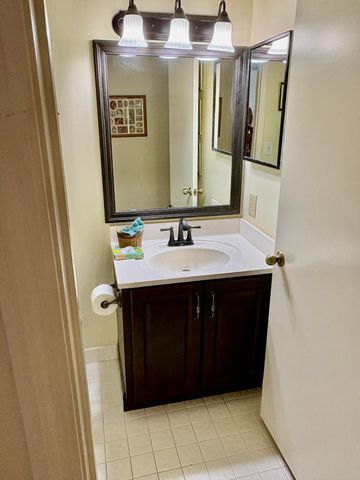 7237 S DEVON Drive 110, Tamarac, FL 33321