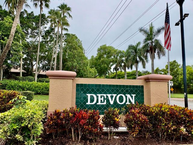 7237 S DEVON Drive 110, Tamarac, FL 33321