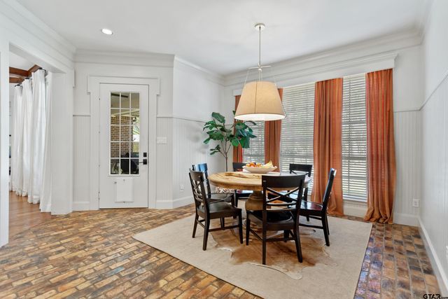 3726 Woods Blvd, Tyler, TX 75707