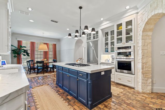3726 Woods Blvd, Tyler, TX 75707