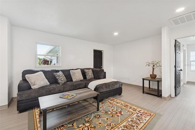 761 LEONARDO COURT, Kissimmee, FL 34758