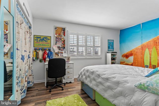 14 MONTADALE DR, Dillsburg, PA 17019