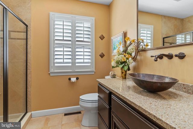 14 MONTADALE DR, Dillsburg, PA 17019