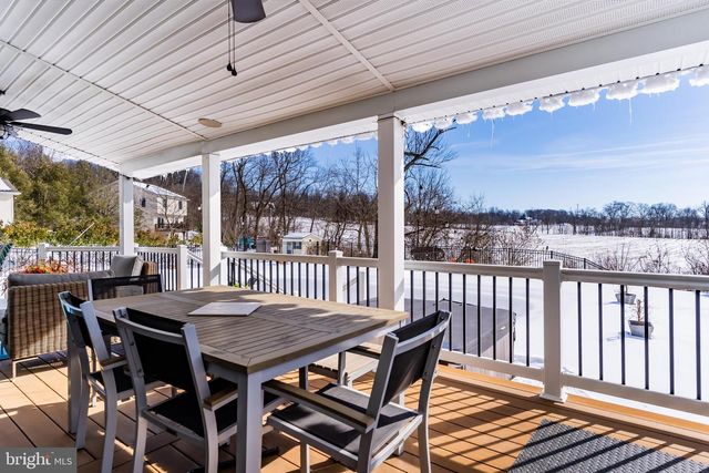 14 MONTADALE DR, Dillsburg, PA 17019