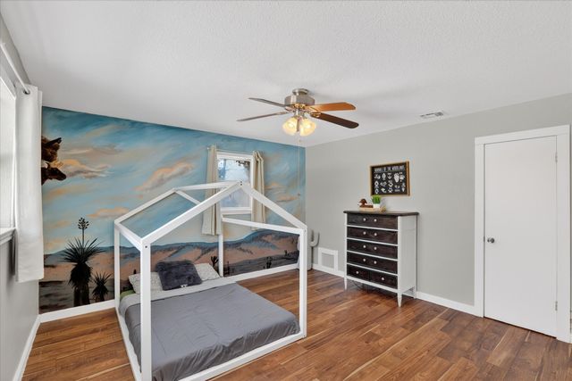 702 El Camino Real, Chico, TX 76431