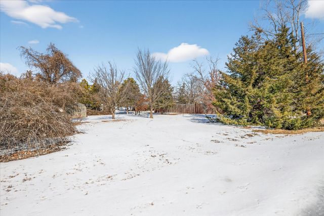 702 El Camino Real, Chico, TX 76431