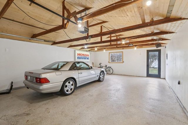 1133 Bonnie Lane, Madison, WI 53716