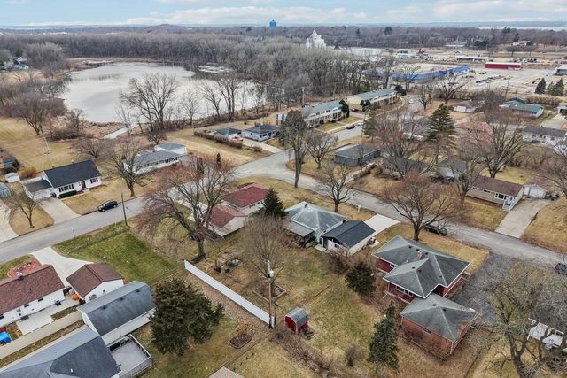 1133 Bonnie Lane, Madison, WI 53716