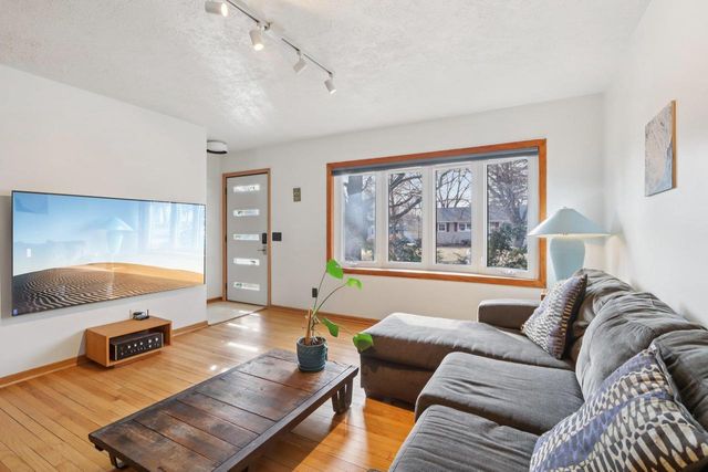 1133 Bonnie Lane, Madison, WI 53716