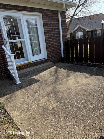 4733 Brownsboro Gardens Dr, Louisville, KY 40241