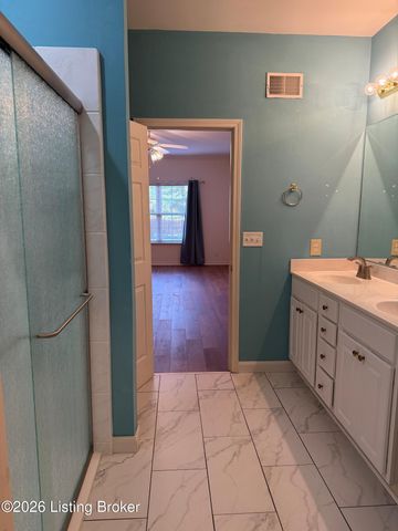 4733 Brownsboro Gardens Dr, Louisville, KY 40241