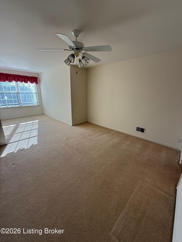 4733 Brownsboro Gardens Dr, Louisville, KY 40241