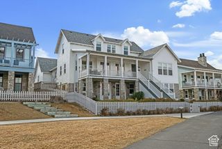 10929 S LAKE ISLAND DR, South Jordan, UT 84009