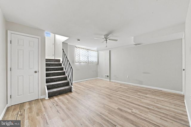 48 OAKMONT DR, New Castle, DE 19720