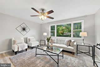 48 OAKMONT DR, New Castle, DE 19720