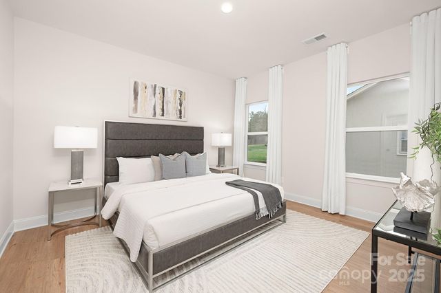 2421 Toddville Road, Charlotte, NC 28214