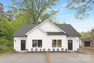 2421 Toddville Road, Charlotte, NC 28214