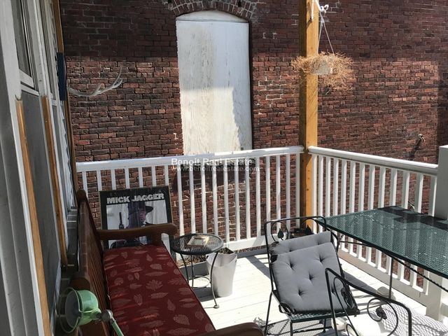 6 Giles Park 1, Somerville, MA 02144