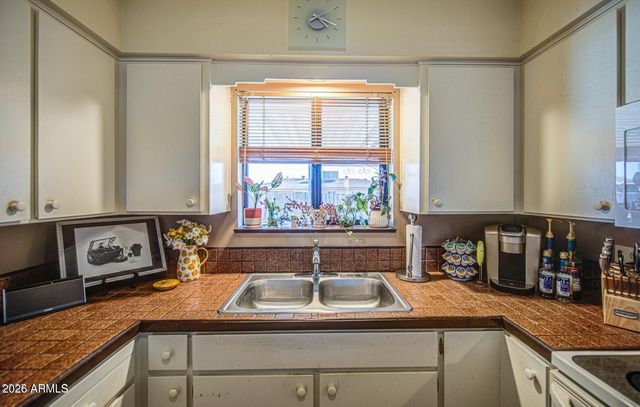 5331 E DODGE Street, Mesa, AZ 85205